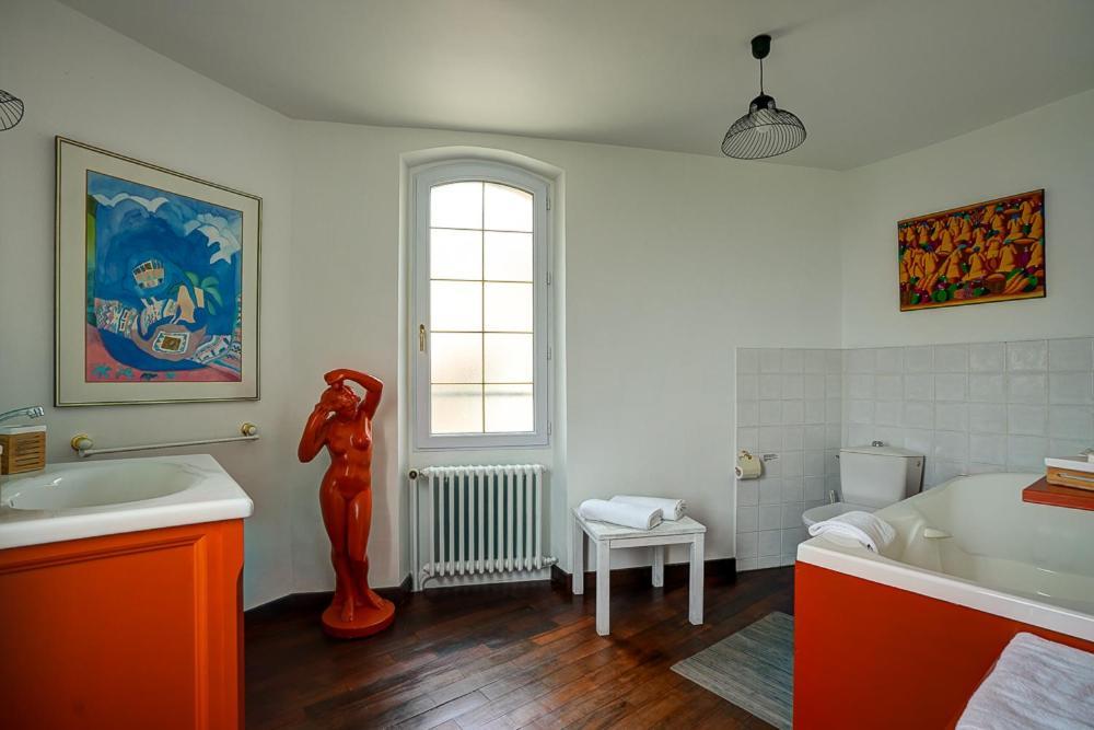 La Chaumiere, Demeure D'Hotes Lauris Exterior photo